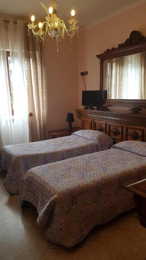 Le Giarette Apartment Cefalu Bagian luar foto