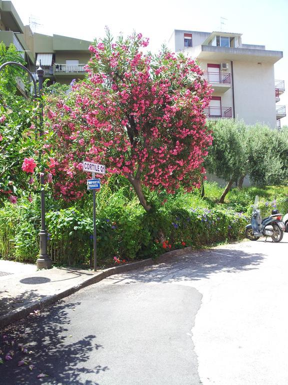 Le Giarette Apartment Cefalu Bagian luar foto